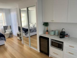 Coastal Bliss - Better than a Hotel! - 1
