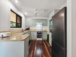 Kingfisher on Mandalay - 3