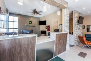 Quality Inn Aberdeen - 5