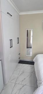 28 Tambotie avenue - 0