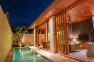 Top Luxury Pool Villa Nusa Dua - 8