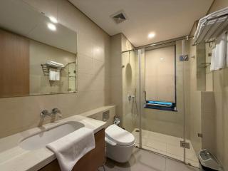 Regal Residences Tay Ho - 1