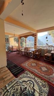 MOZO Inn&Cafe Jibhi - 6