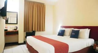 Hotel Marlin Pekalongan Managed by Dafam - Pekalongan - 9