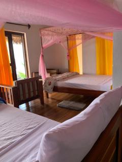 Chambre pour 4 personnes - 2