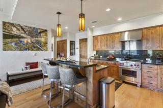 Shooting Star Lodge at Deer Valley Resort - Three Bedroom Deluxe Residence #201 condo - 3
