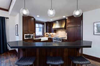 Arrowleaf Lodge- Two Bedroom Residence #209 condo - 1