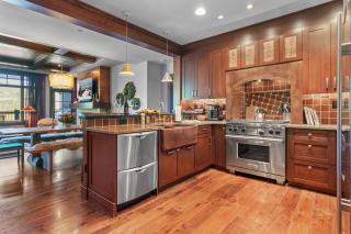 Flagstaff Lodge - Three Bedroom Residence #203 condo - 2