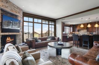 Arrowleaf Lodge- Three Bedroom Residence #307 condo - 8