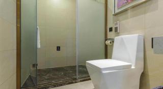 Lavande Hotel Chongqing Xinghui Liangjiang Happiness Plaza - 7