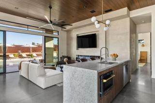 Windsong Modern compound w pool spa - 5