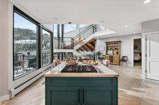 1207 - Four Bedroom with Spa Pinnacle condo - 2