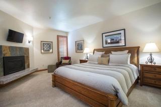 Pinnacle at Deer Valley Resort - Four Bedroom Condo with Hot Tub #1065 condo - 5