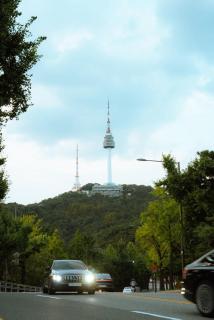 Netflix 1 minute walk from bus stop5 minutes walk from airport bus Namsan Itaewon Seoul Station - 3
