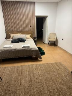 River Garden House - 0