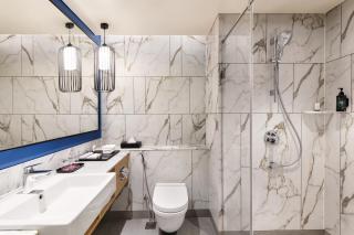 Ramada Encore by Wyndham Siliguri Sevoke Road - 9