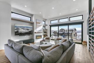 1506 W Orion Way - SkyRidge 6 BR Home with Hot Tub home - 8