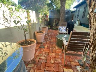 Sleepy Hollow adorable peaceful guesthouse. - Gnarabup - 7