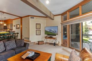 Powder Run at Deer Valley Resort - Two Bedroom Condo with Hot Tub #A13 condo - 8