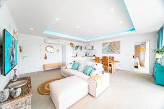 2BR Emerald Villa Private Pool & Sea View B30-1 - 0
