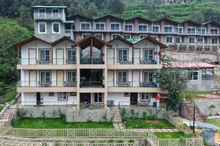 The Hoften Snowia Luxury Stay, Mukteshwar - Near Bhalugarh Waterfall - 0