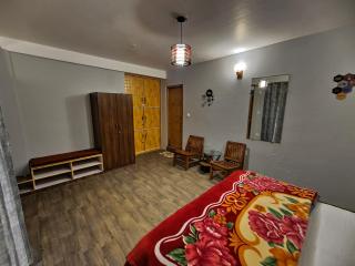 Bros Hostel & Yaara Cafe - 2