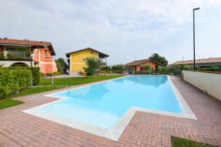 Exclusive apt for 6 guests &terrace&pools&parking - 8
