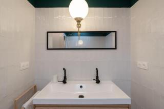 Appartement T4 plein centre ville - 8