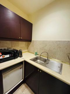 Signature Suite at Time Square by Regal - 7