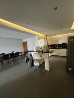 3 bedroom seafront apartment - 3