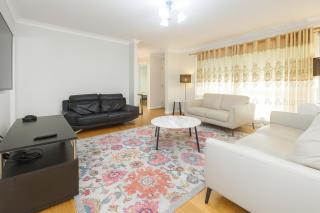Private room with pool and ensuite - 7