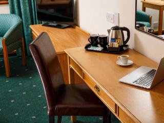 Mercure Livingston Hotel - 1