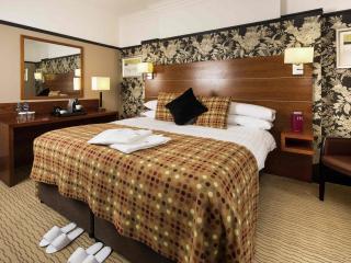 Mercure Perth Hotel - 1