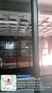 Hotel Karishan - 2