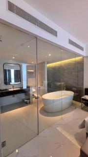 Grand Whiz Hotel Praxis Surabaya - 5