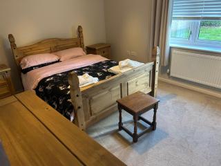 Beautiful 2 bedroom flat - 5