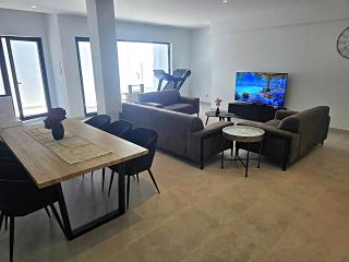 Villa with private pool New Construction three bedroom holiday home - 2