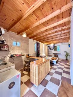 SafeZone Guesthouse - 9