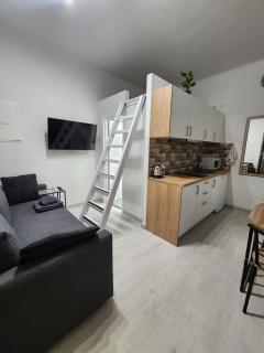 Kallithea VIP Apartments - 0