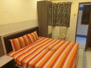sam galaxy guest house - 1