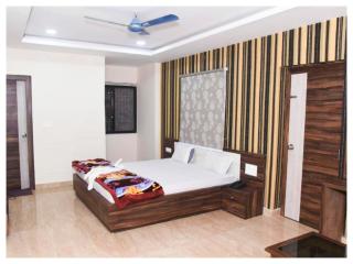 ডায়মন্ড Diamond डायमंड Rajgir - 8