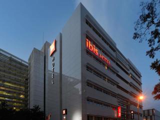 Hotel Ibis Lisboa Parque das Nações - 9