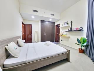 Harf-86 1BR with Sea View in Reem Island - 1
