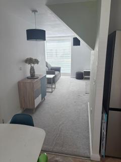 City Stay Haven - Coop Live - Etihad - Sleeps 9 - Free Parking - 3