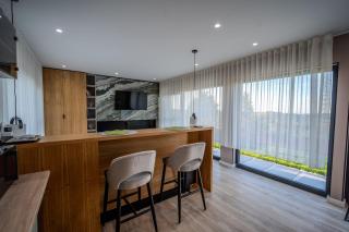 Casa Deluxe in Sinteu - intersectia intre modern si linistea naturii - 1