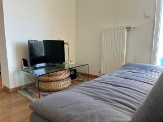 Cosy T2 à 3min de la gare - Parking privé - Paris & Disneyland 25min - 9