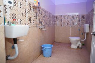 The Last Stop Backpackers Hostel - 1