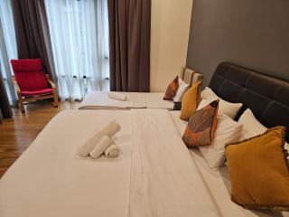 Urban Oasis at St Mary klcc 1Bed2bath - 9