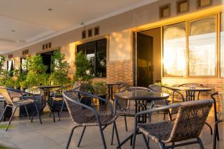 Hotel Ledetadu - Kupang - 3