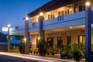 Hotel Ledetadu - Kupang - 7